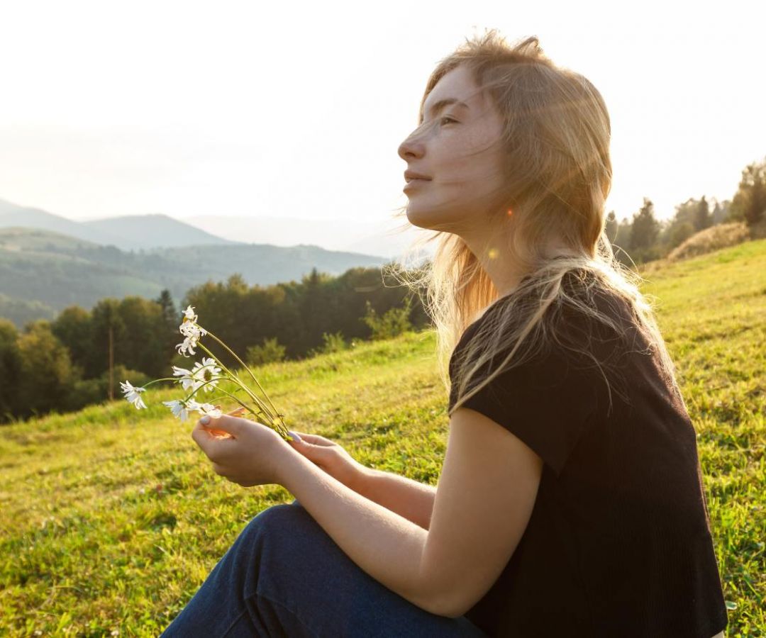 Woman feeling centred after individual therapy in Boulder.