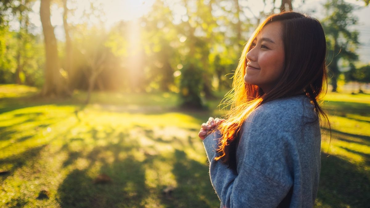 A woman enjoys time outdoors during Louisville rehab in Colorado.