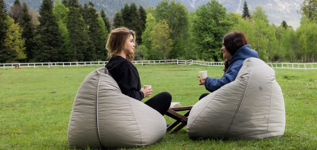 Two women speaking in a therapy setting for benzo addiction treatment in Boulder.