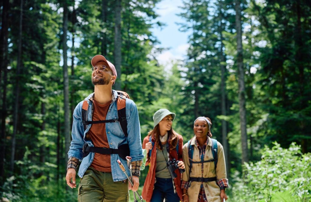 People enjoy experiential therapy after completing ketamine addiction treatment in Boulder.