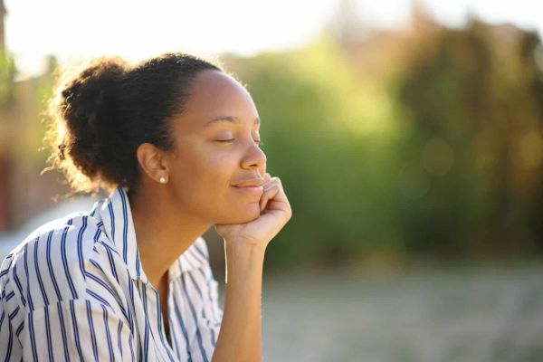 relaxed client learns acceptance following ACT therapy